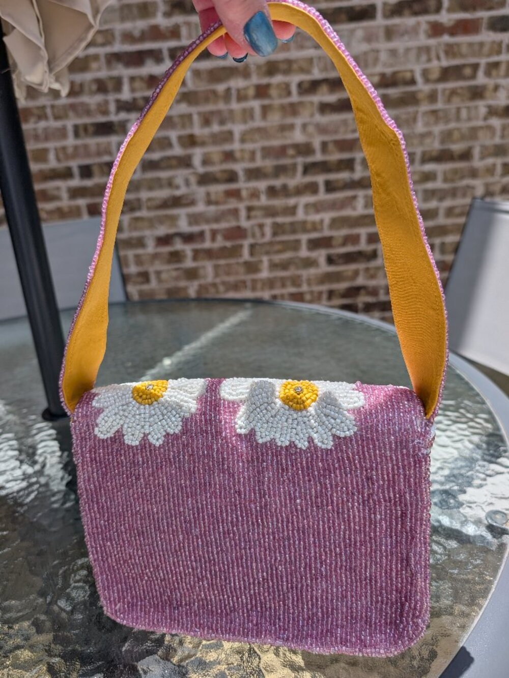 BRAND NEW! Viral Lavender and White Daisy Beaded Bag - Picture 7 of 7